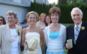 My wedding day in 2006 with my mom and my maternal grandparents. My grandpa was the best ever. It was their 50th anniversary <3